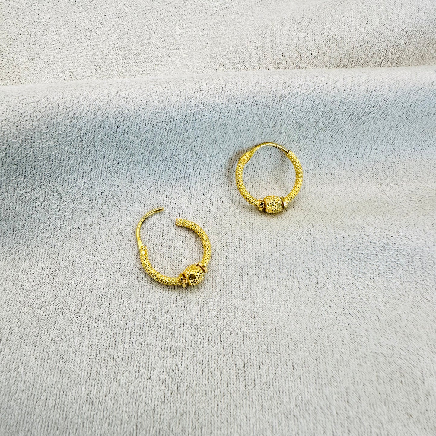 22k solid gold small hoop earrings