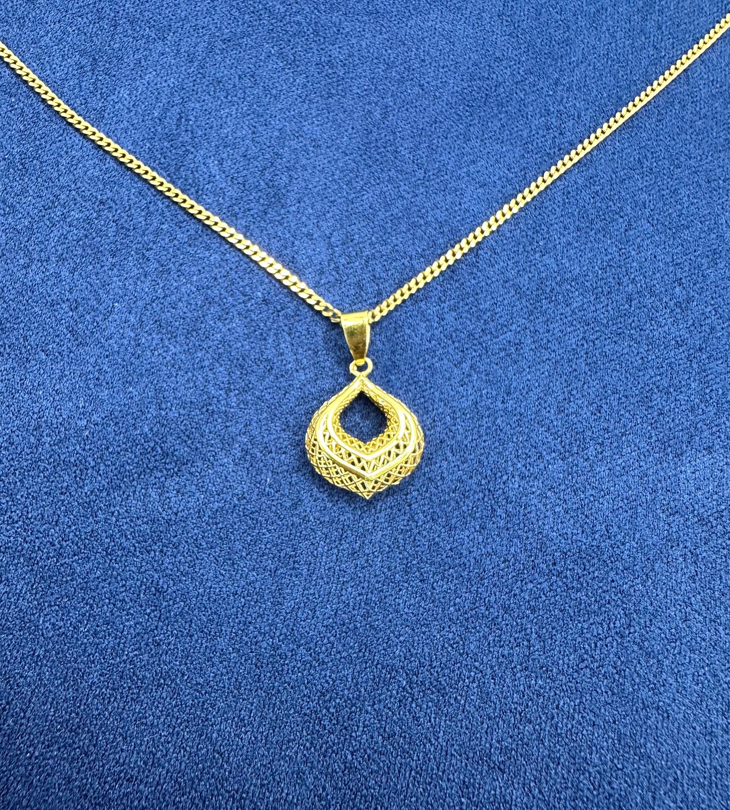 22k solid gold 3D charms pendant