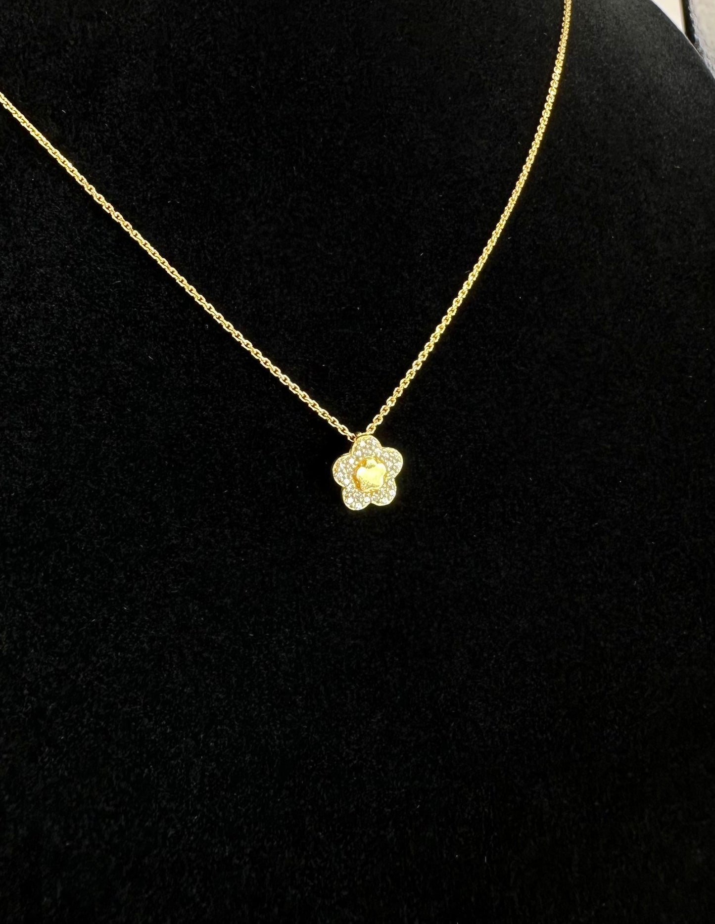 22k solid gold designer flower necklace