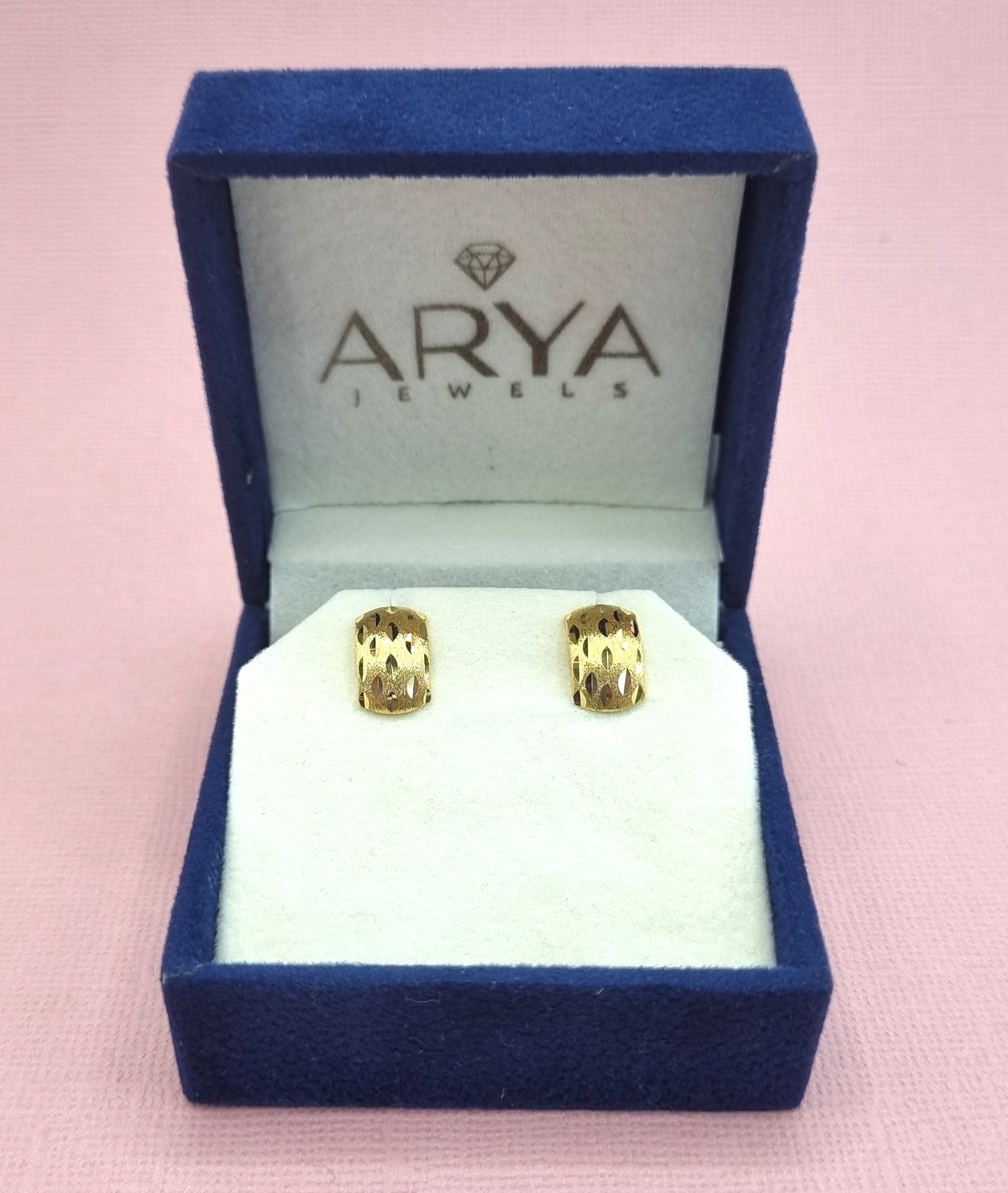 22k solid gold half hoop huggie earrings