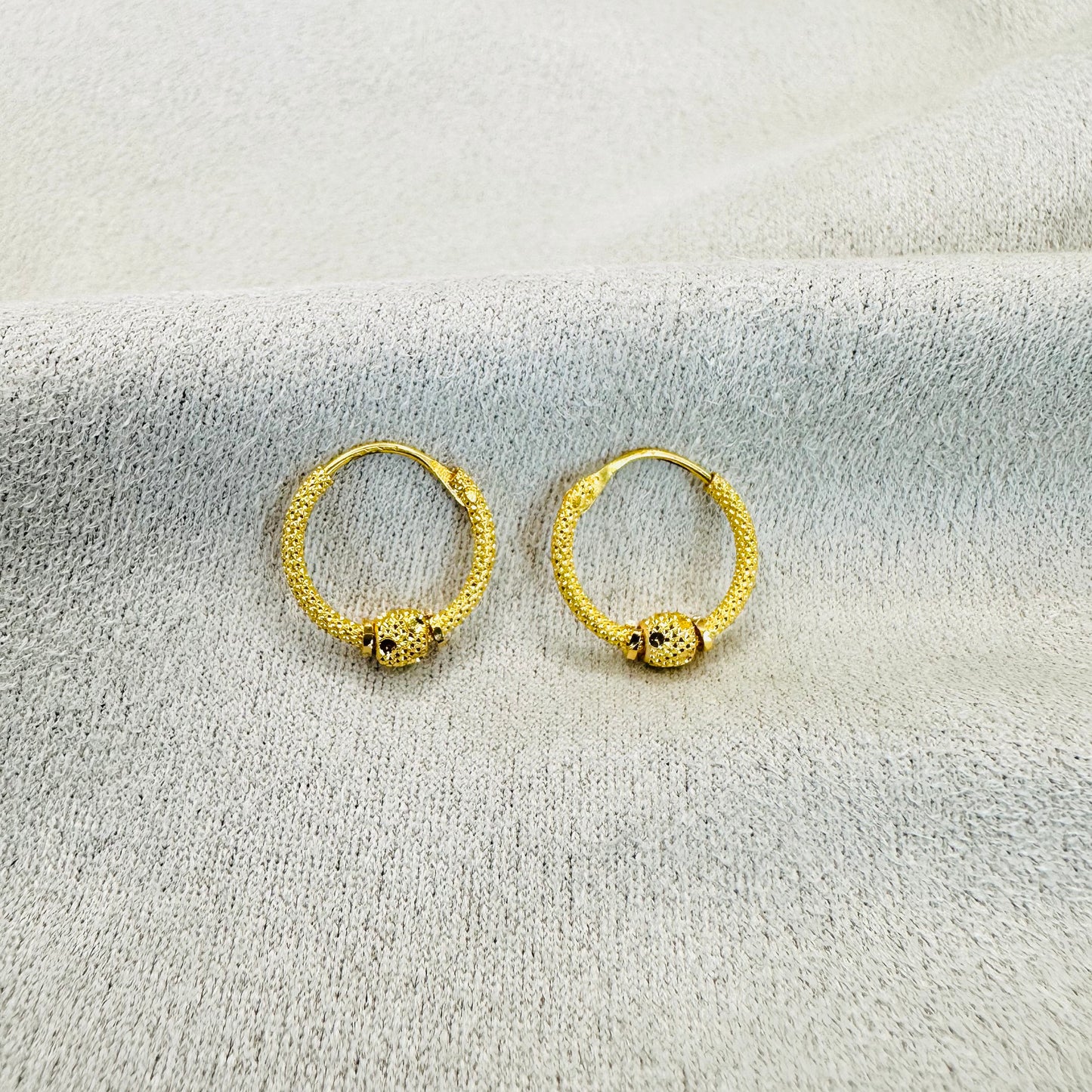 22k solid gold small hoop earrings