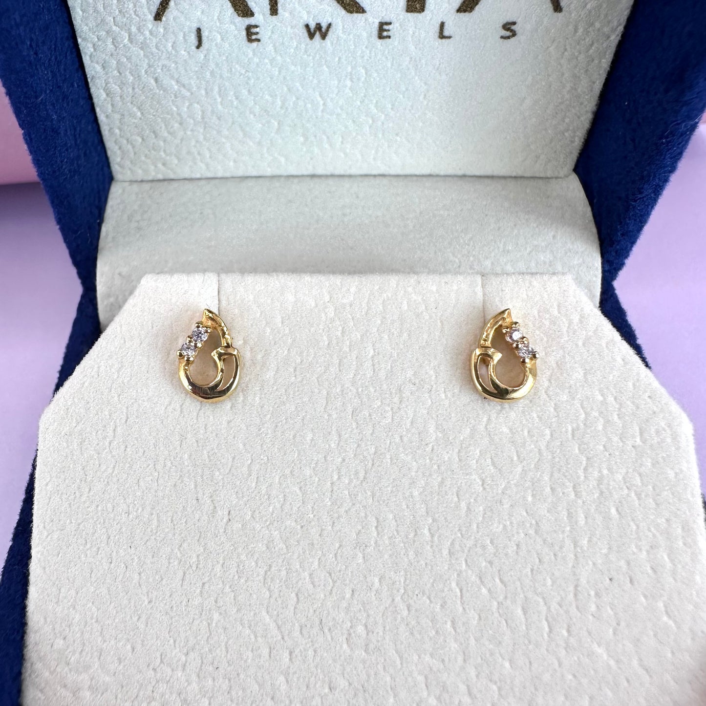 22k solid gold small earrings