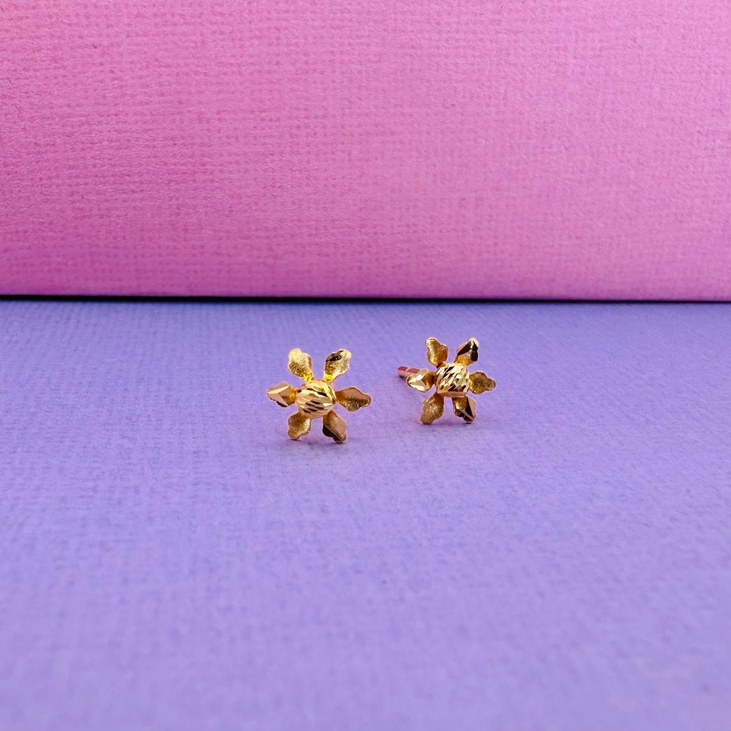 22k solid gold flower earrings