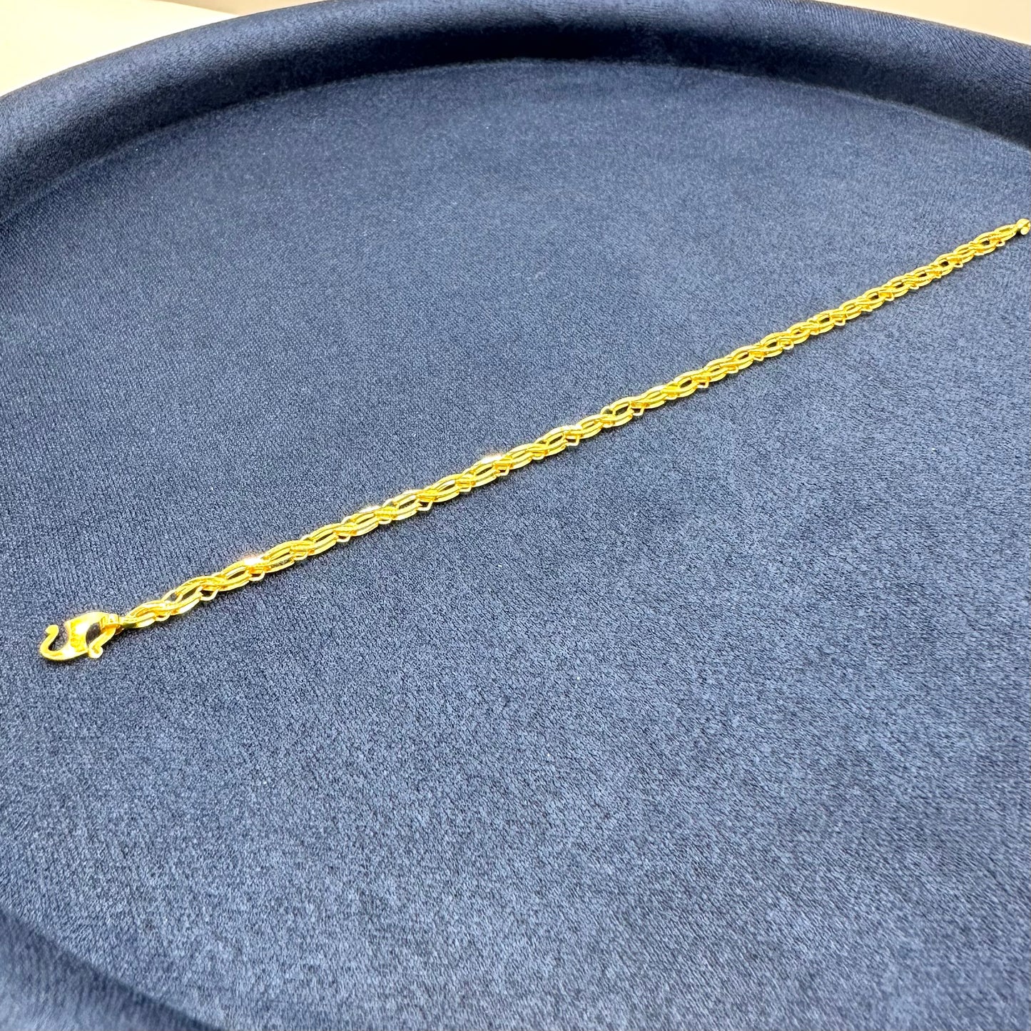 22k Solid Gold Bracelet - Teens and adults
