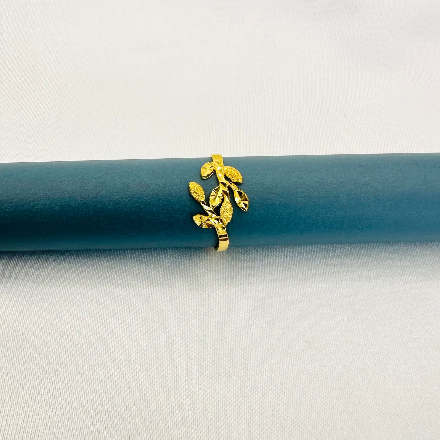 22k solid gold ring