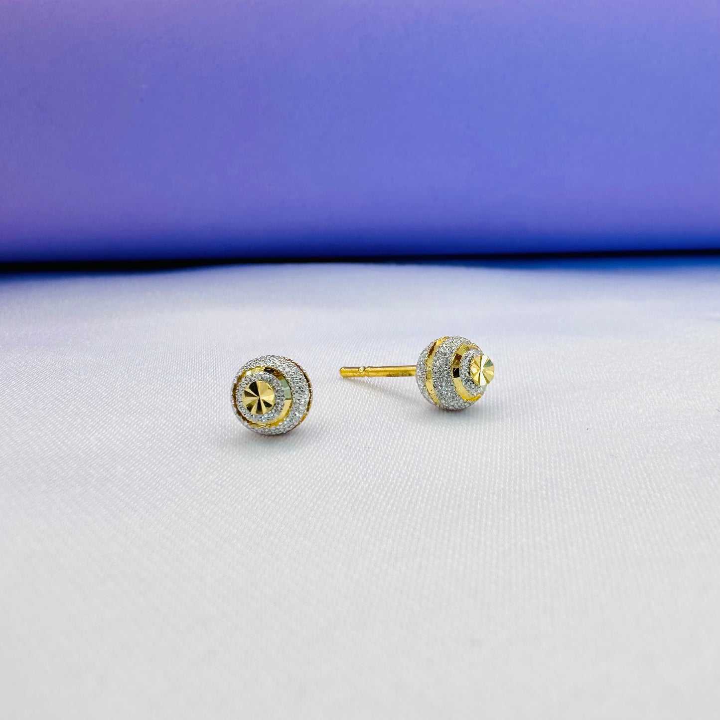 22k solid gold sand blast globe earrings