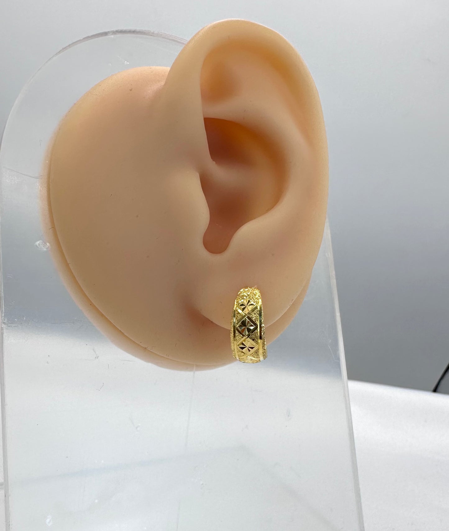 22k solid gold basket hoops earring