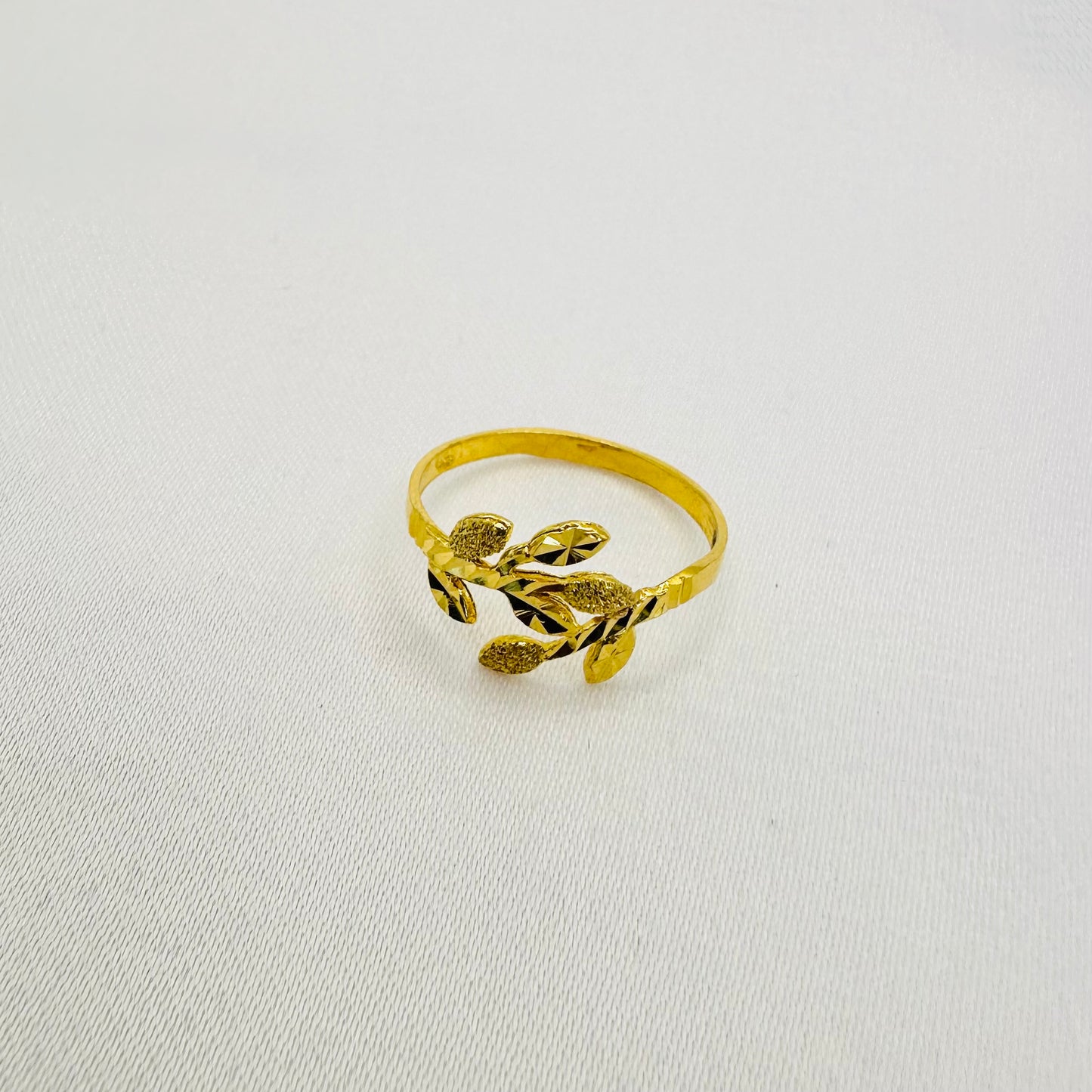 22k solid gold ring