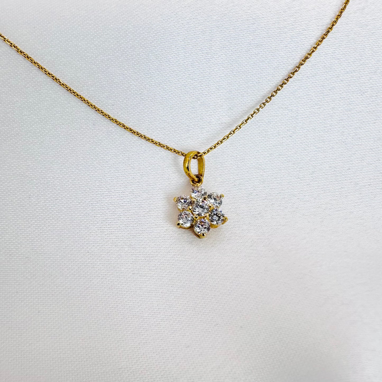 22k solid gold flower pendant only