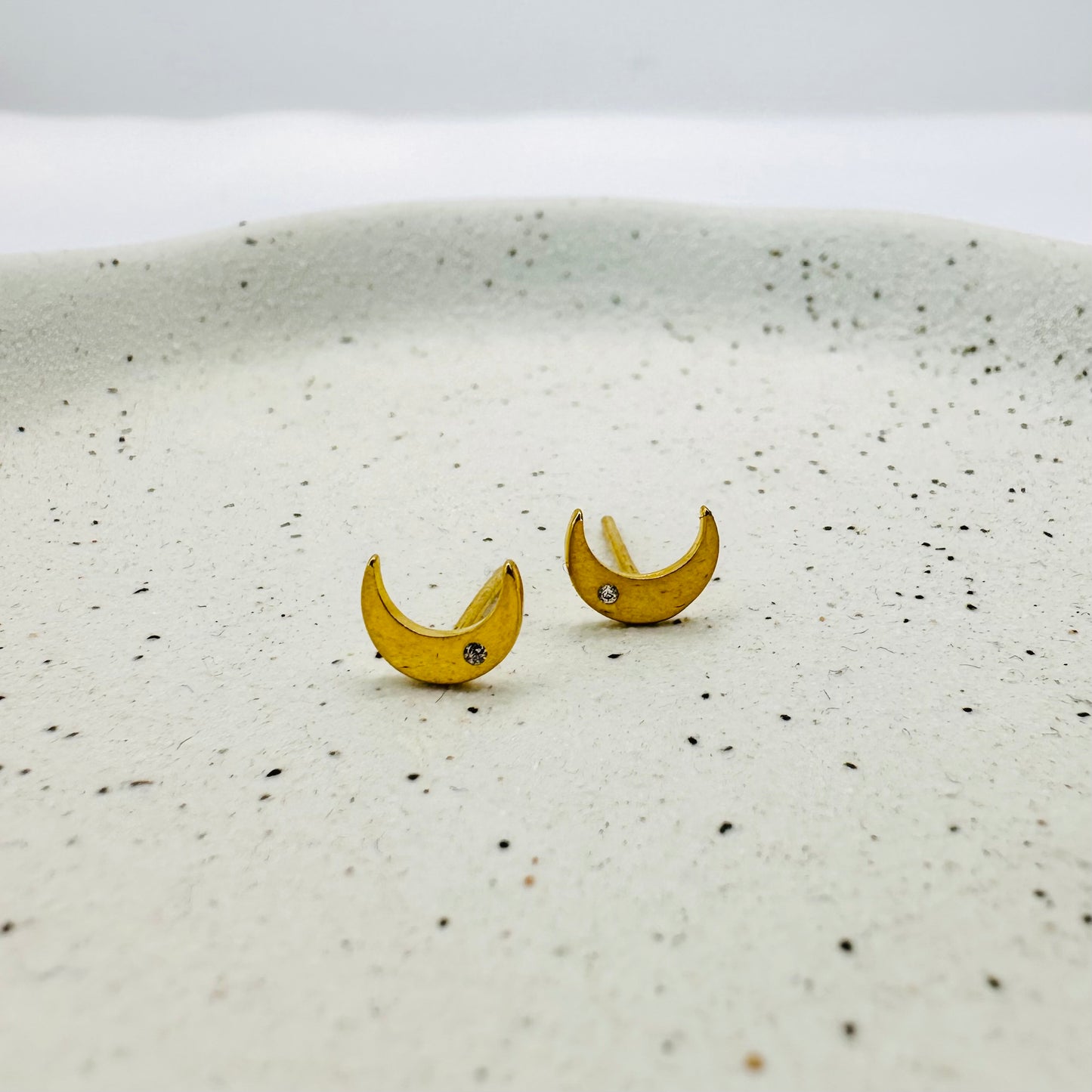 22k solid gold crescent earrings