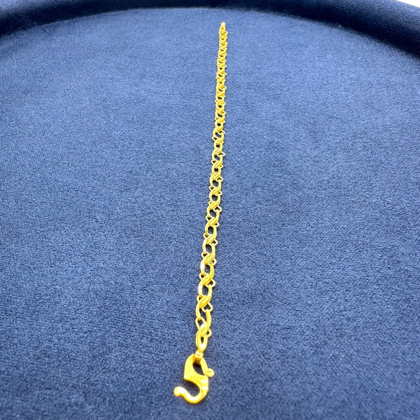 22k Solid Gold Bracelet - Teens and adults