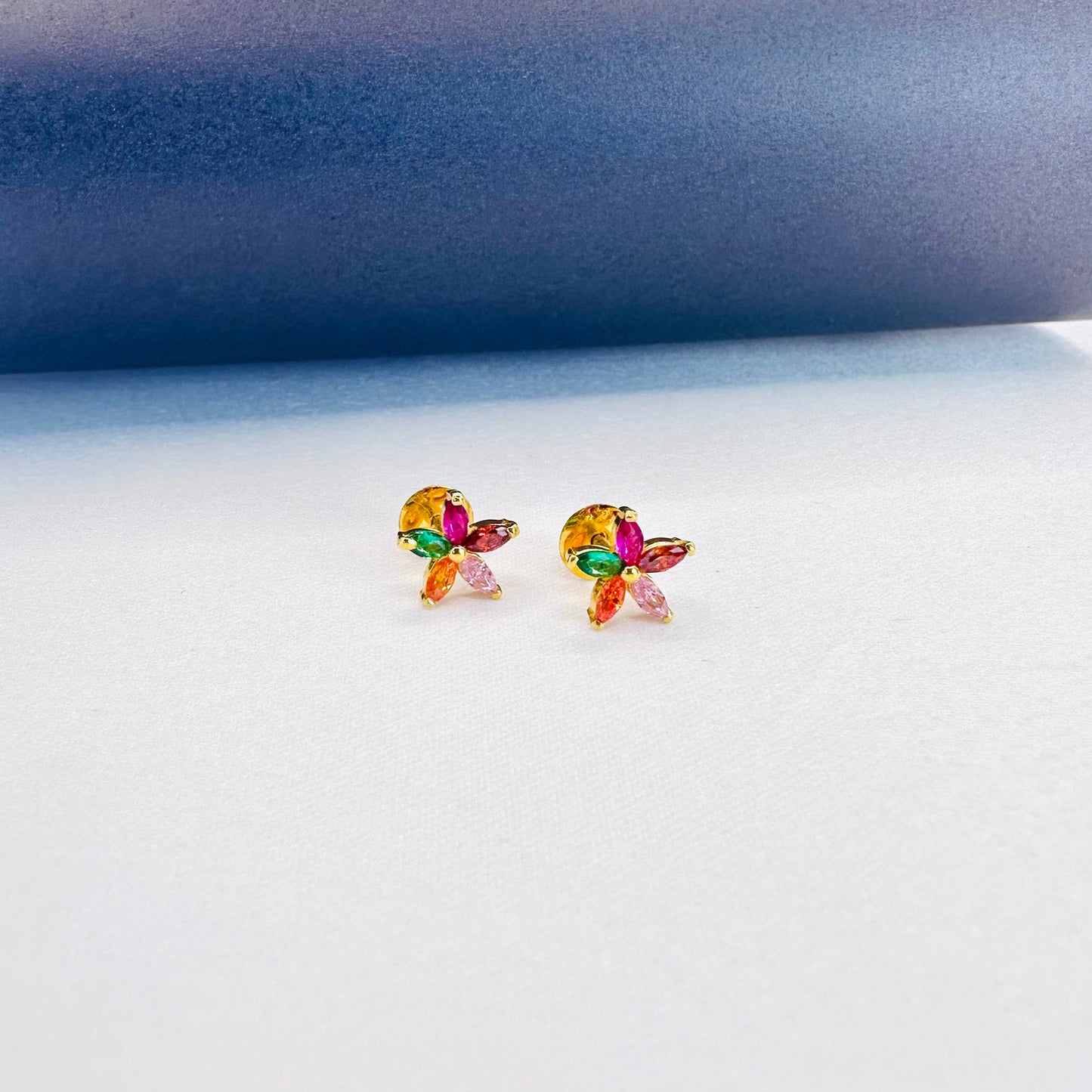 22k solid gold flower earrings