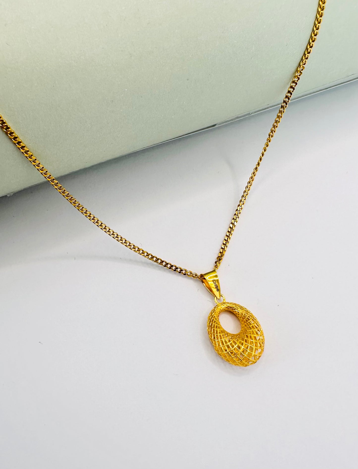 22k solid gold 3D charms pendant