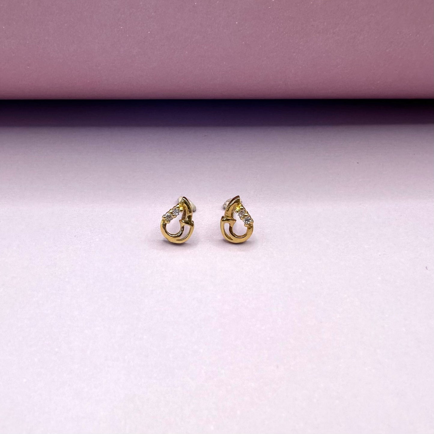 22k solid gold small earrings