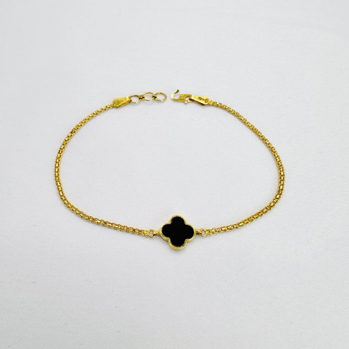 22k solid gold two colour clover bracelet