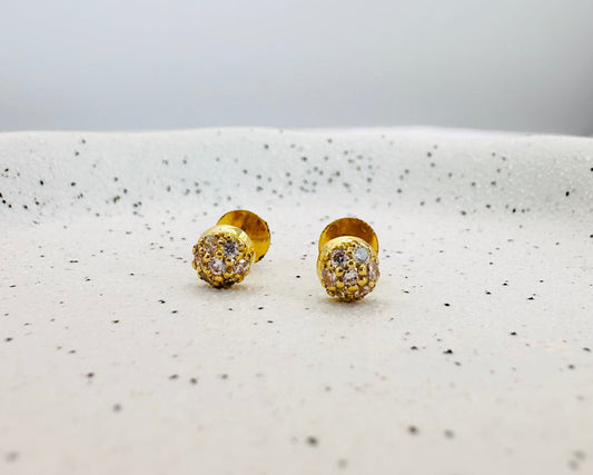 22k solid gold white studded earrings