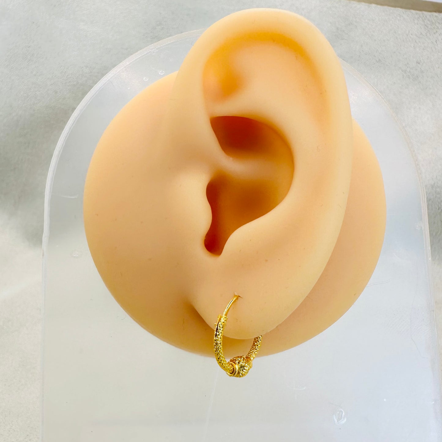 22k solid gold small hoop earrings