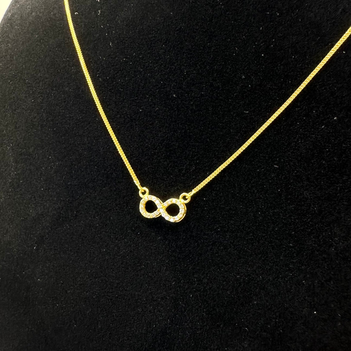 22k solid gold infinity necklace