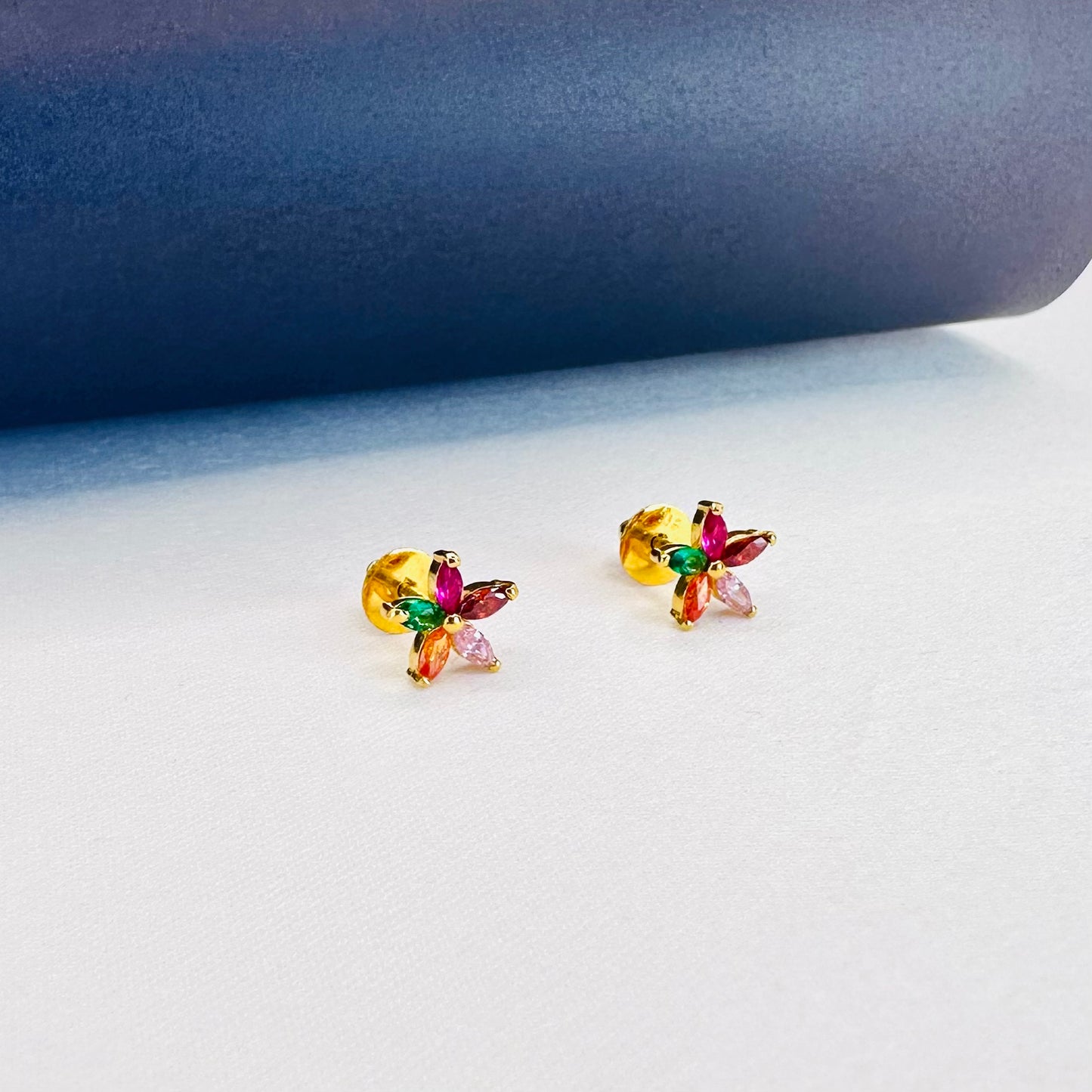 22k solid gold flower earrings
