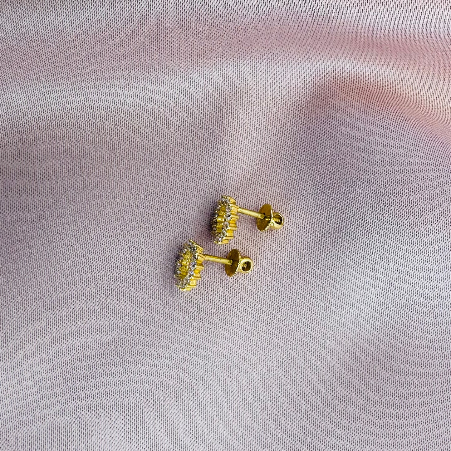 22k solid gold wreath earrings