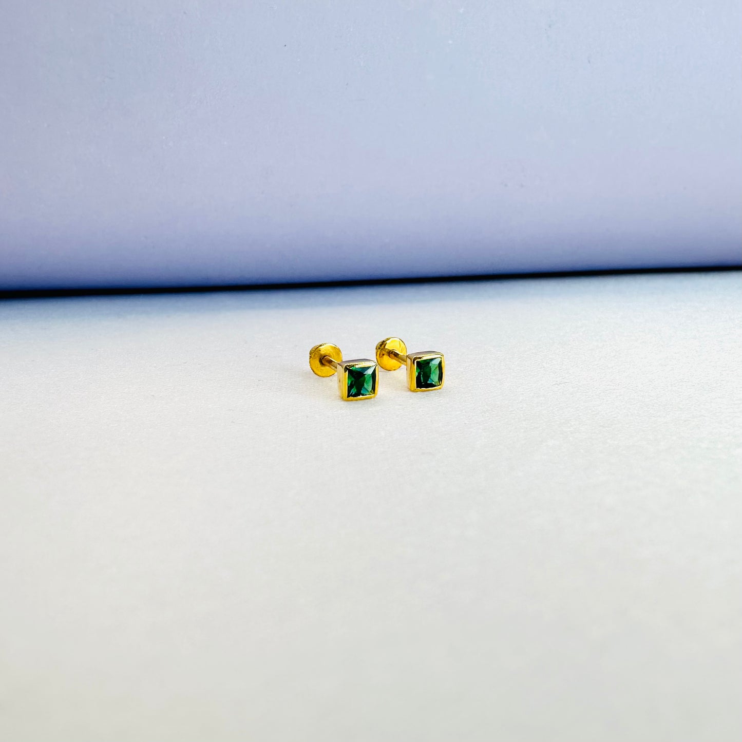 22k solid gold small square earrings - green