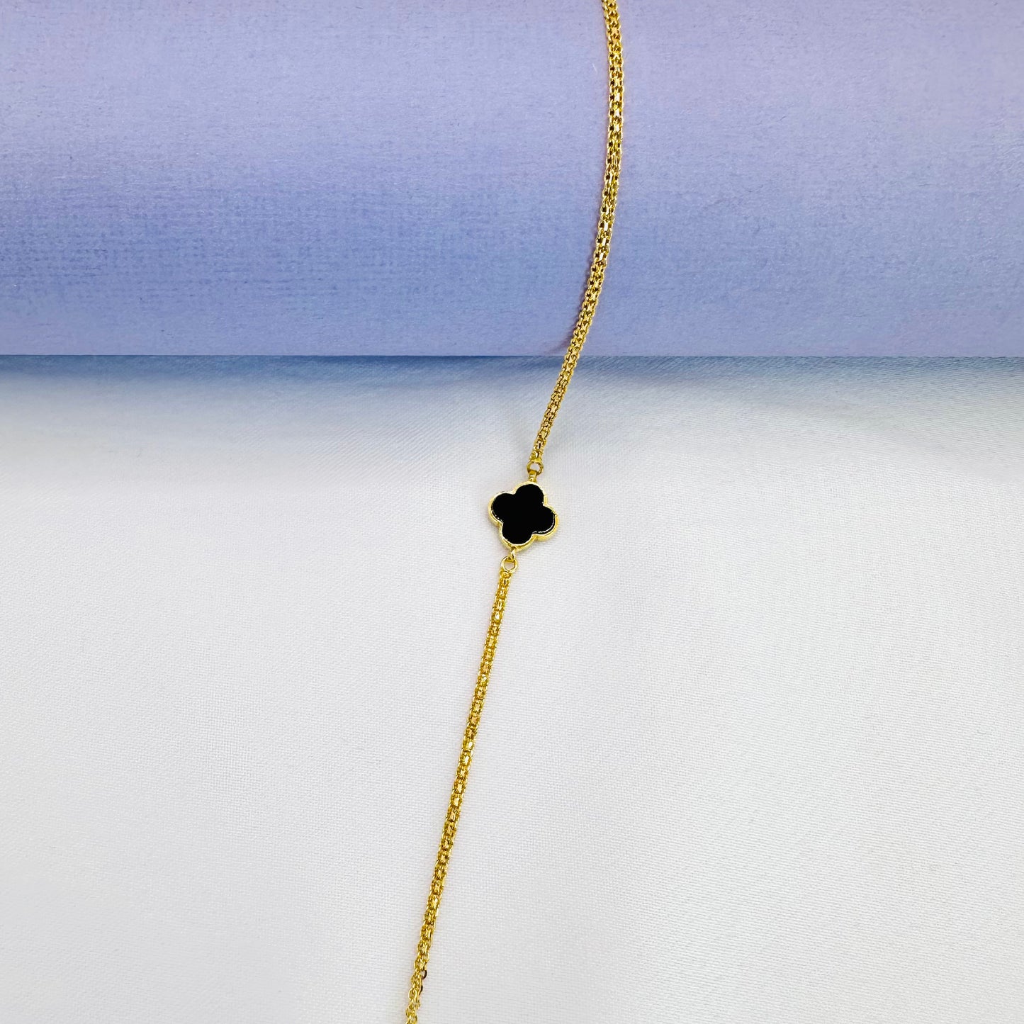 22k solid gold two colour clover bracelet
