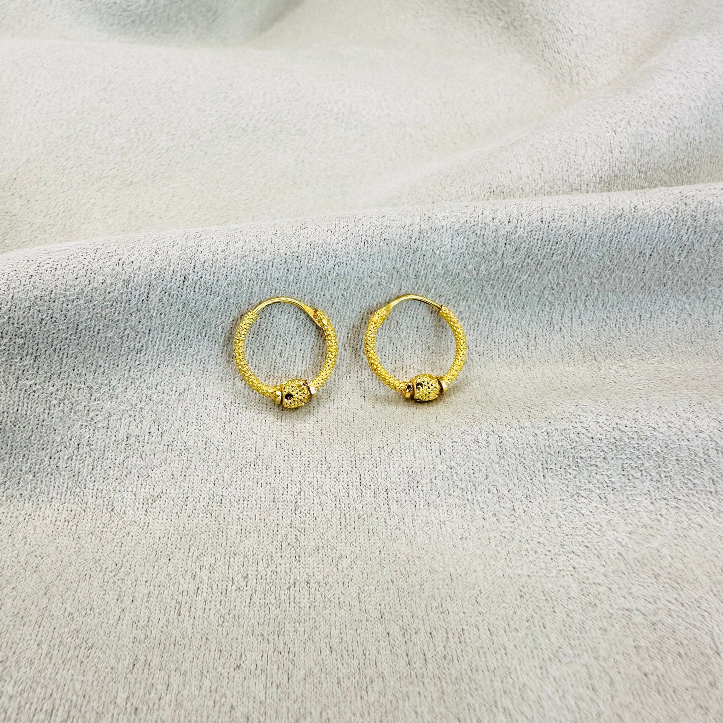 22k solid gold small hoop earrings