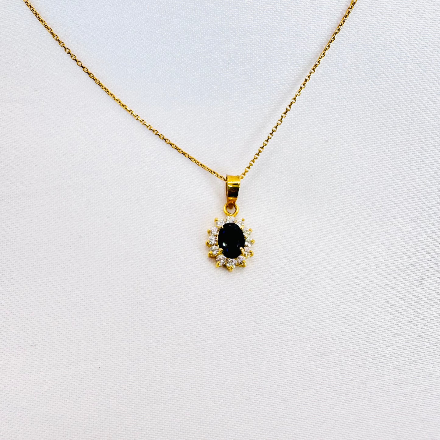 22k solid gold pendant