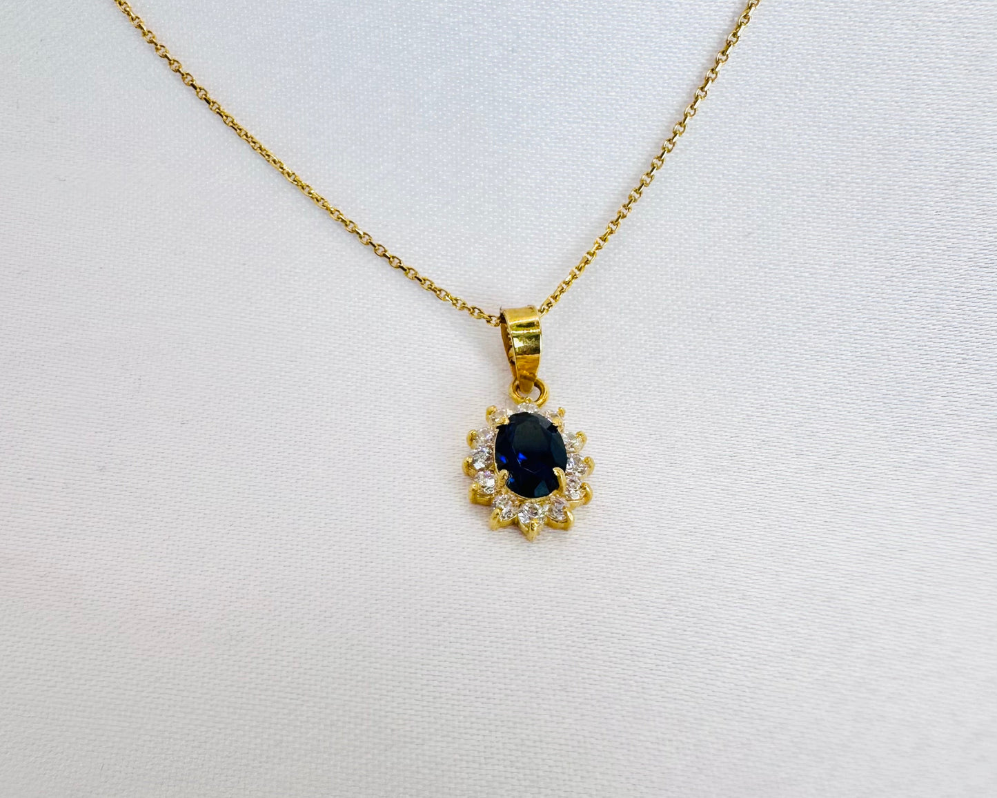 22k solid gold pendant
