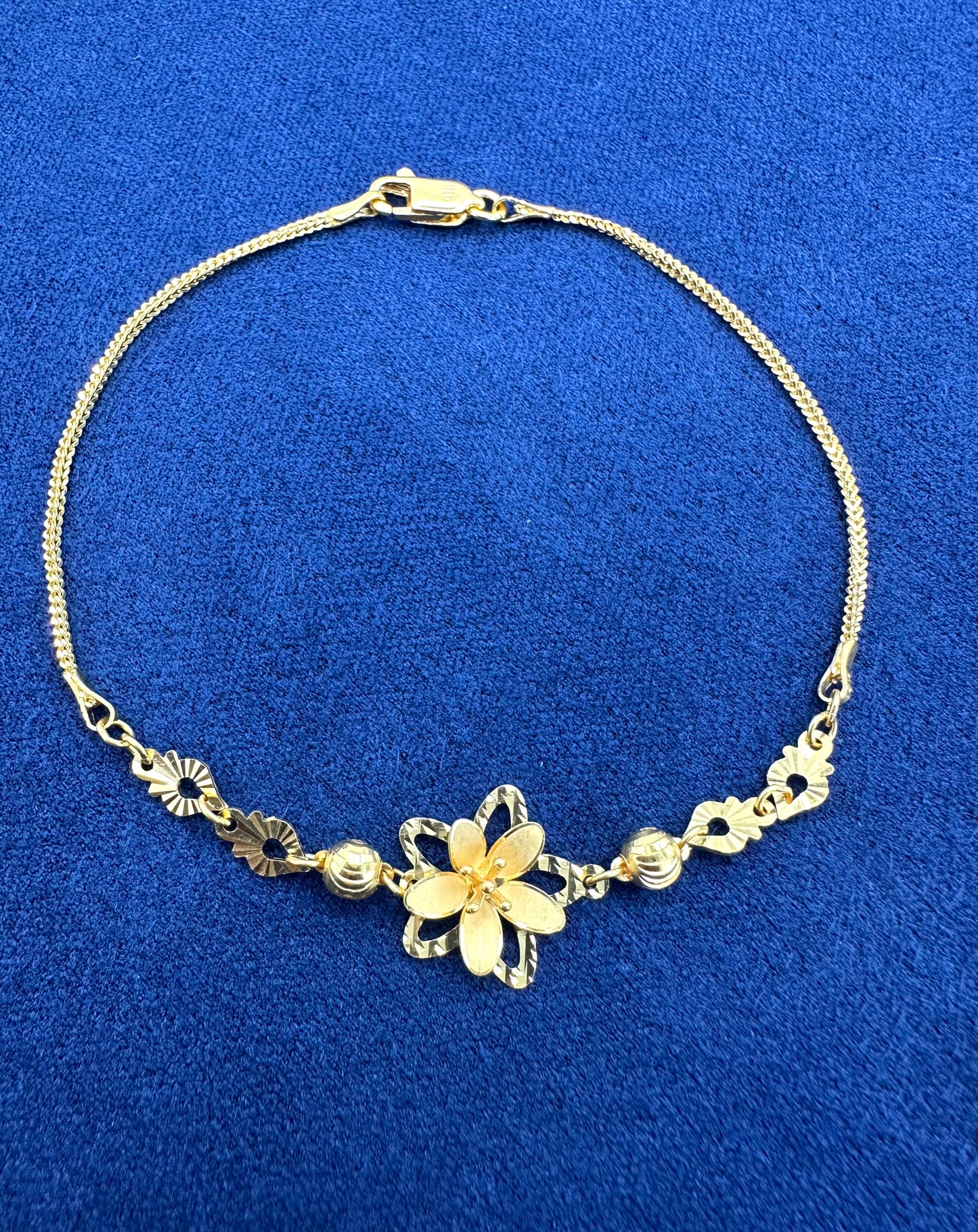 22k Solid Gold Designer Bracelet