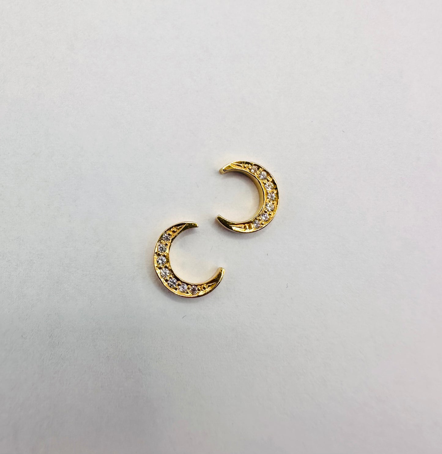 22k solid gold crescent earrings