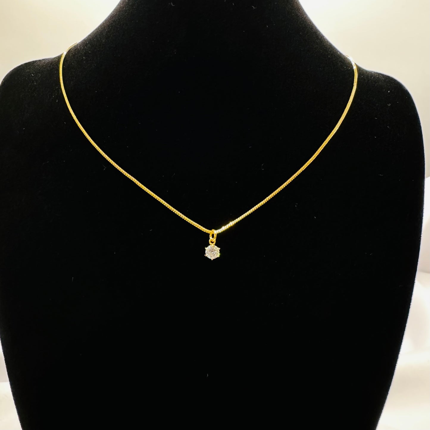 22k solid gold small solitaire pendant only