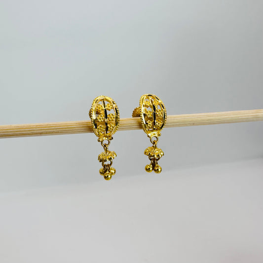 22k solid gold dangle Earrings