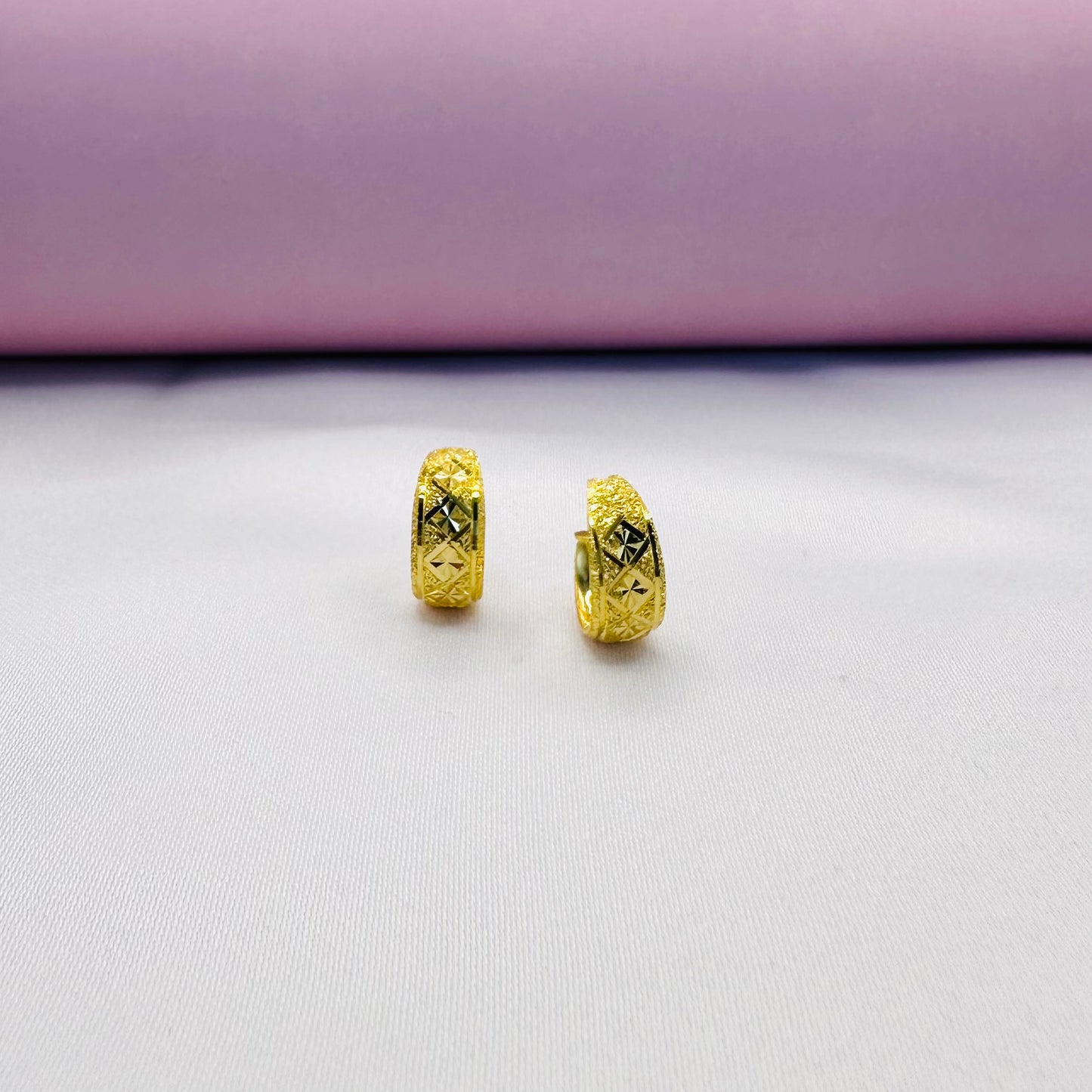 22k solid gold basket hoops earring