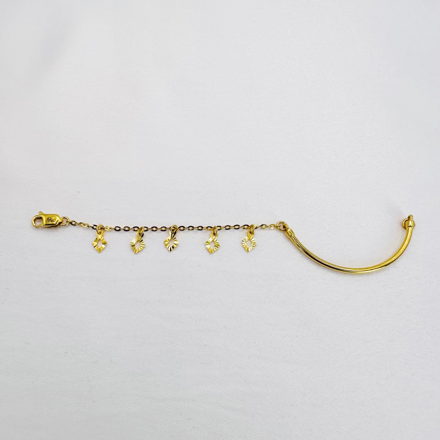 22k solid gold baby/toddlers bracelet