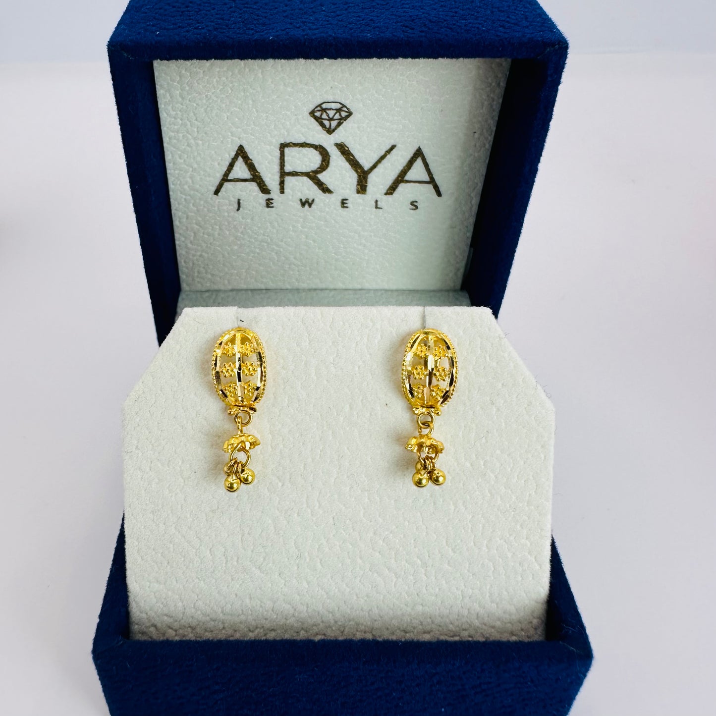 22k solid gold dangle Earrings