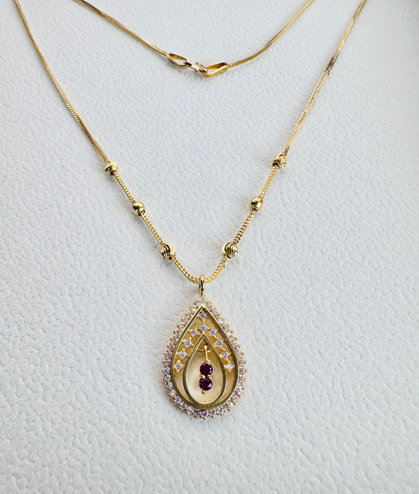 22k solid gold designer necklace with tear drop pendant