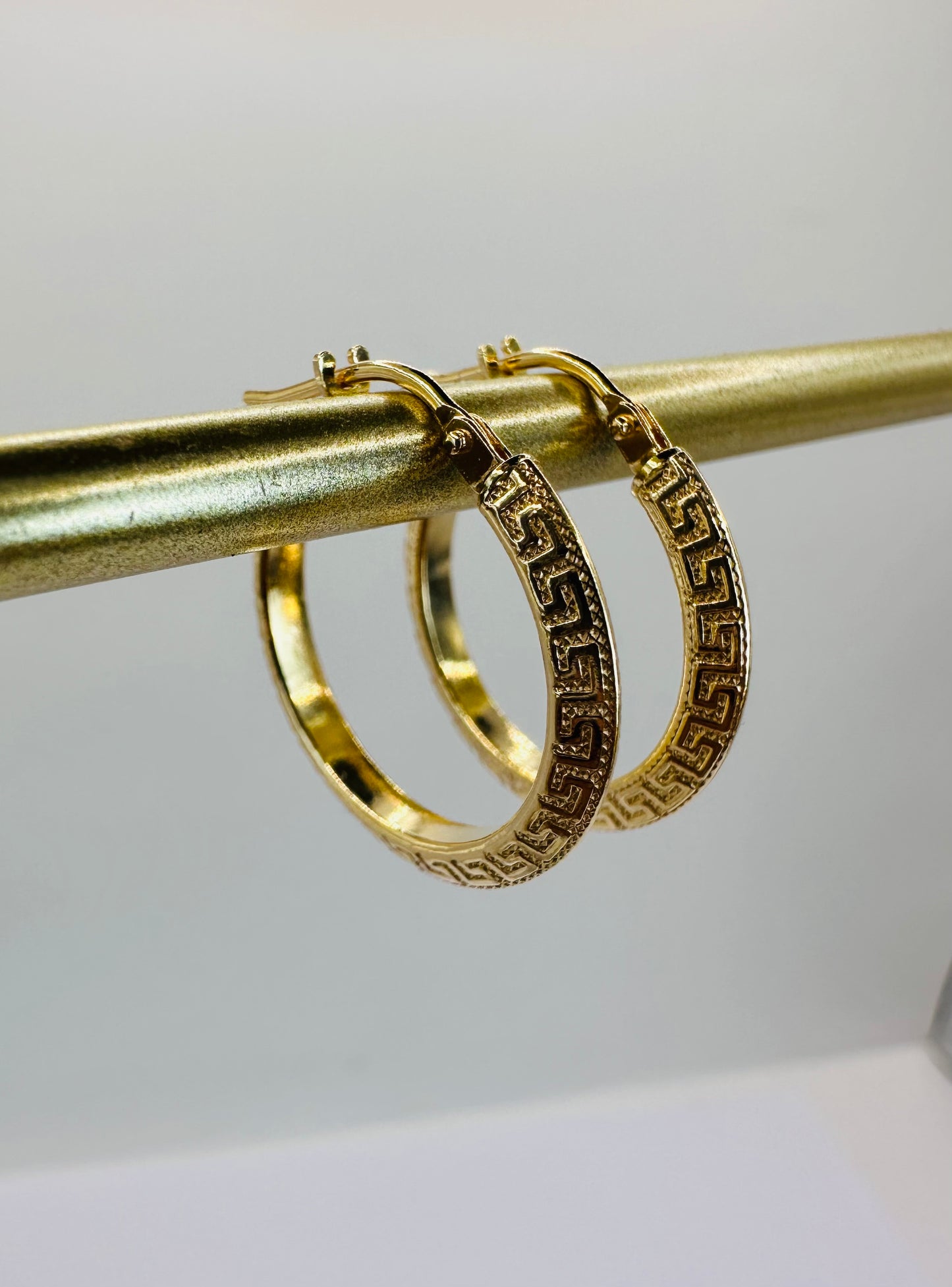 18k Solid Gold Italian style hoops
