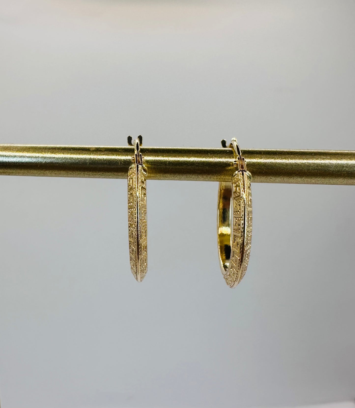 18k Solid Gold Italian style hoops