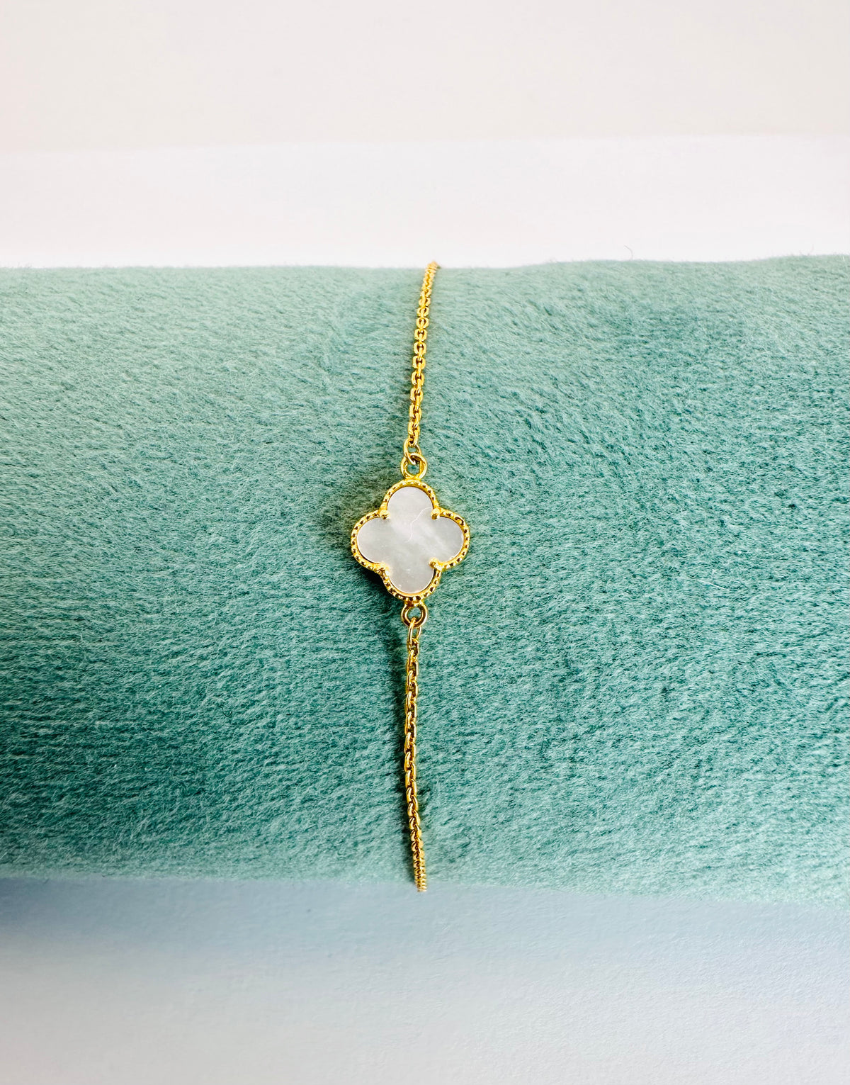 22k solid gold white clover bracelet