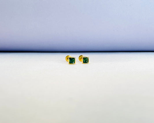 22k solid gold small square earrings - green