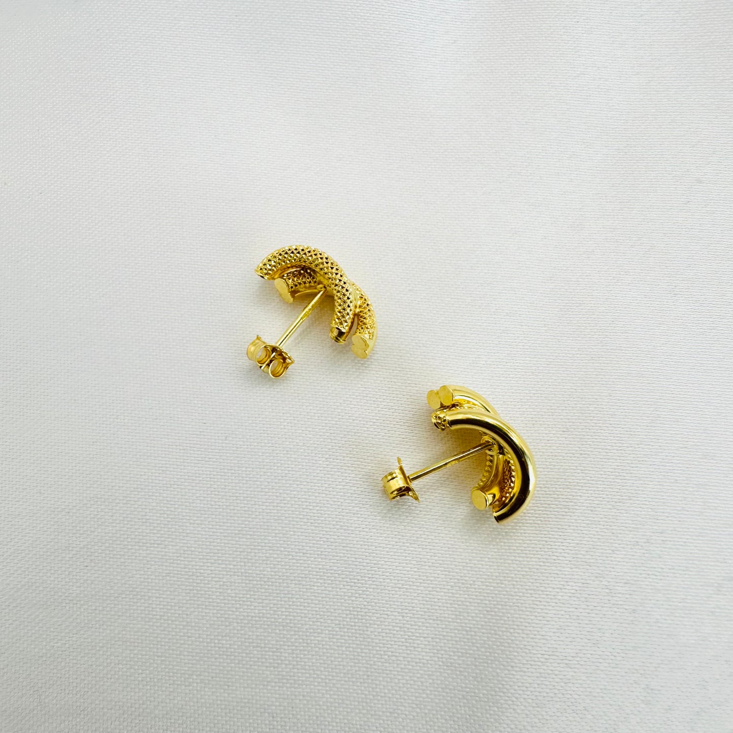 18k solid gold twisted earrings