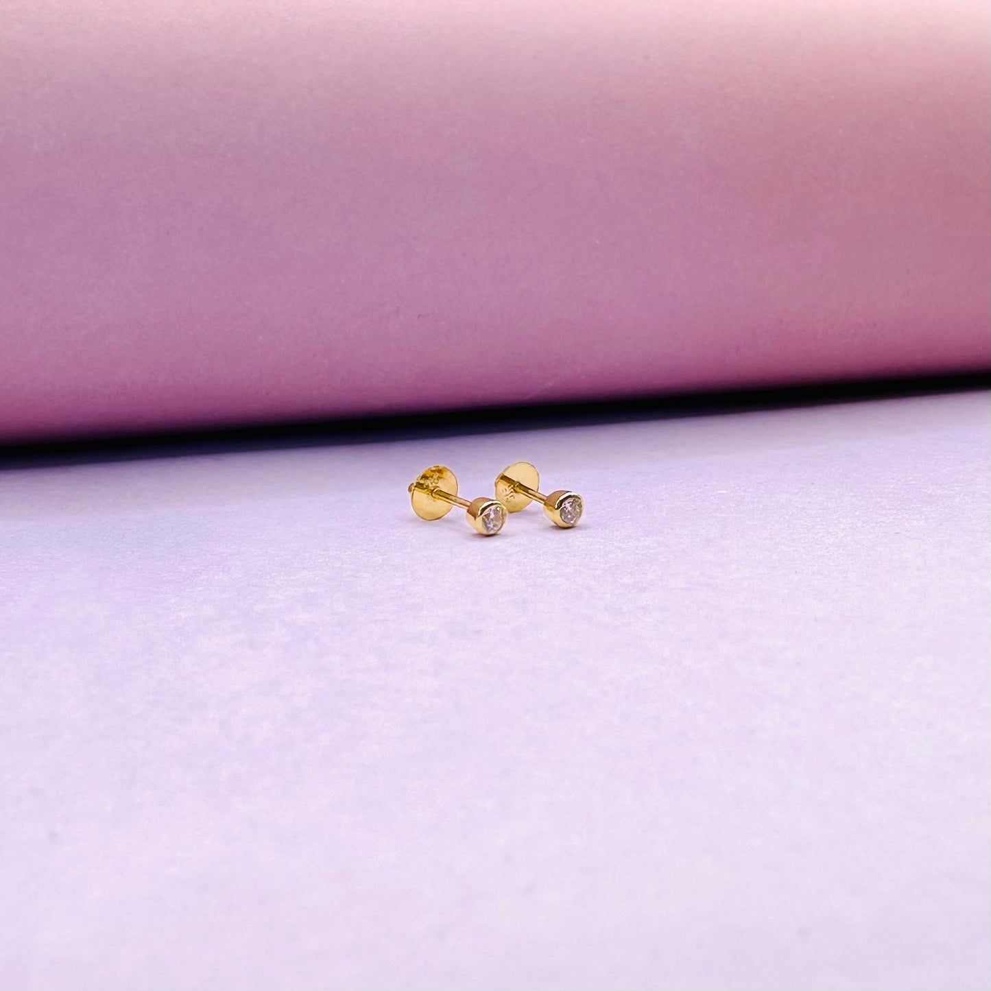 22k solid gold ear studs