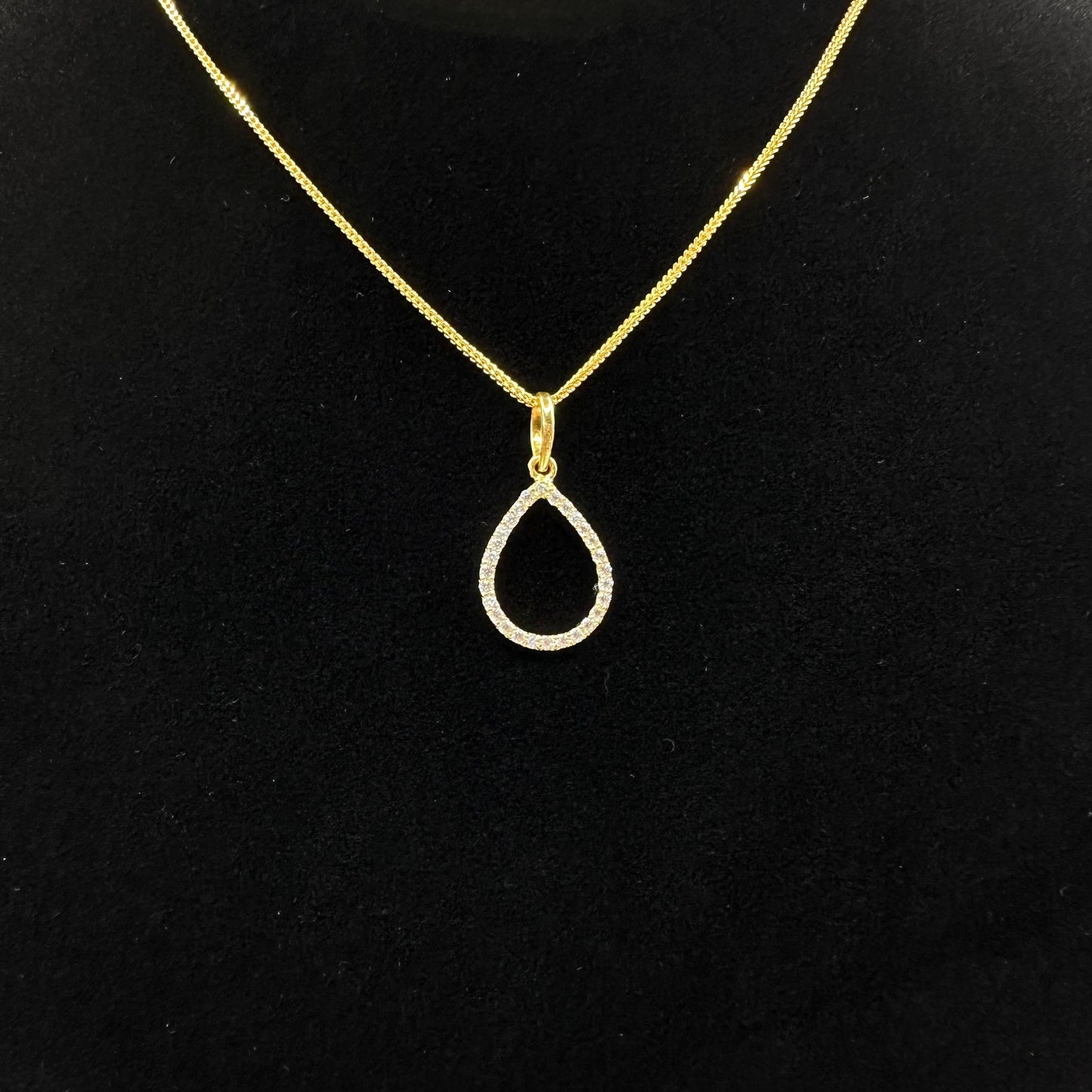 22k solid gold rain drop pendant only