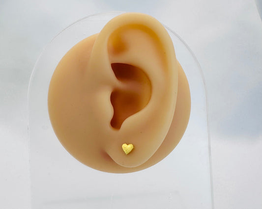 22k solid gold small heart ear studs