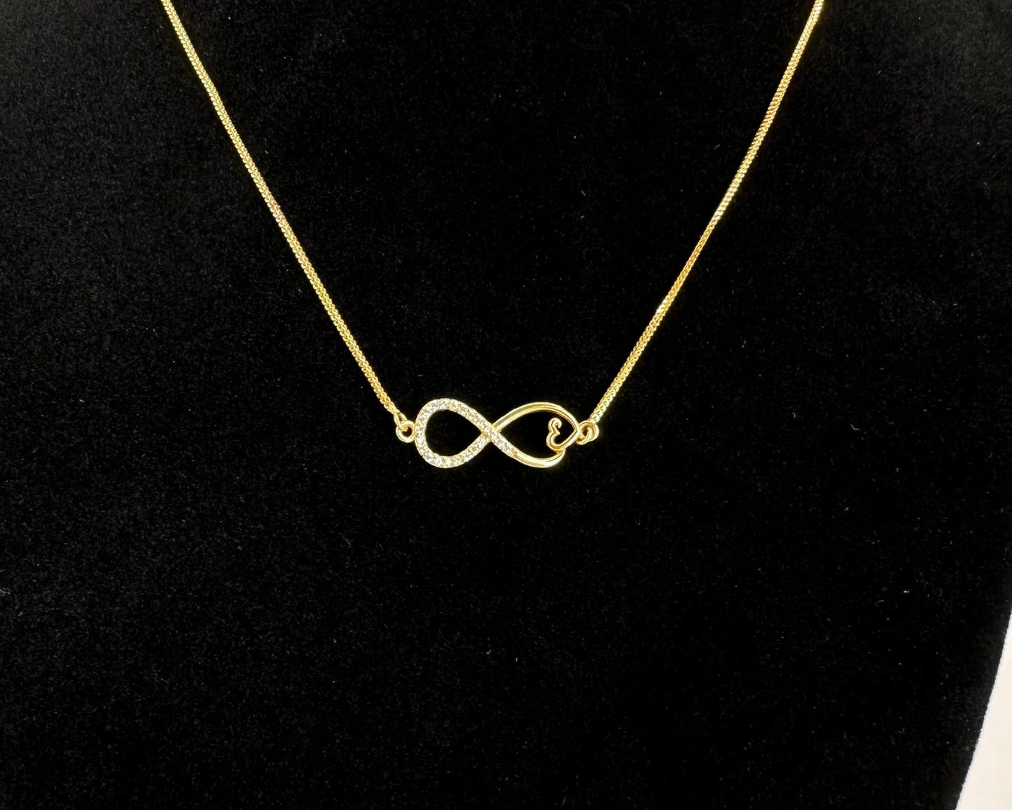 22k solid gold infinity necklace