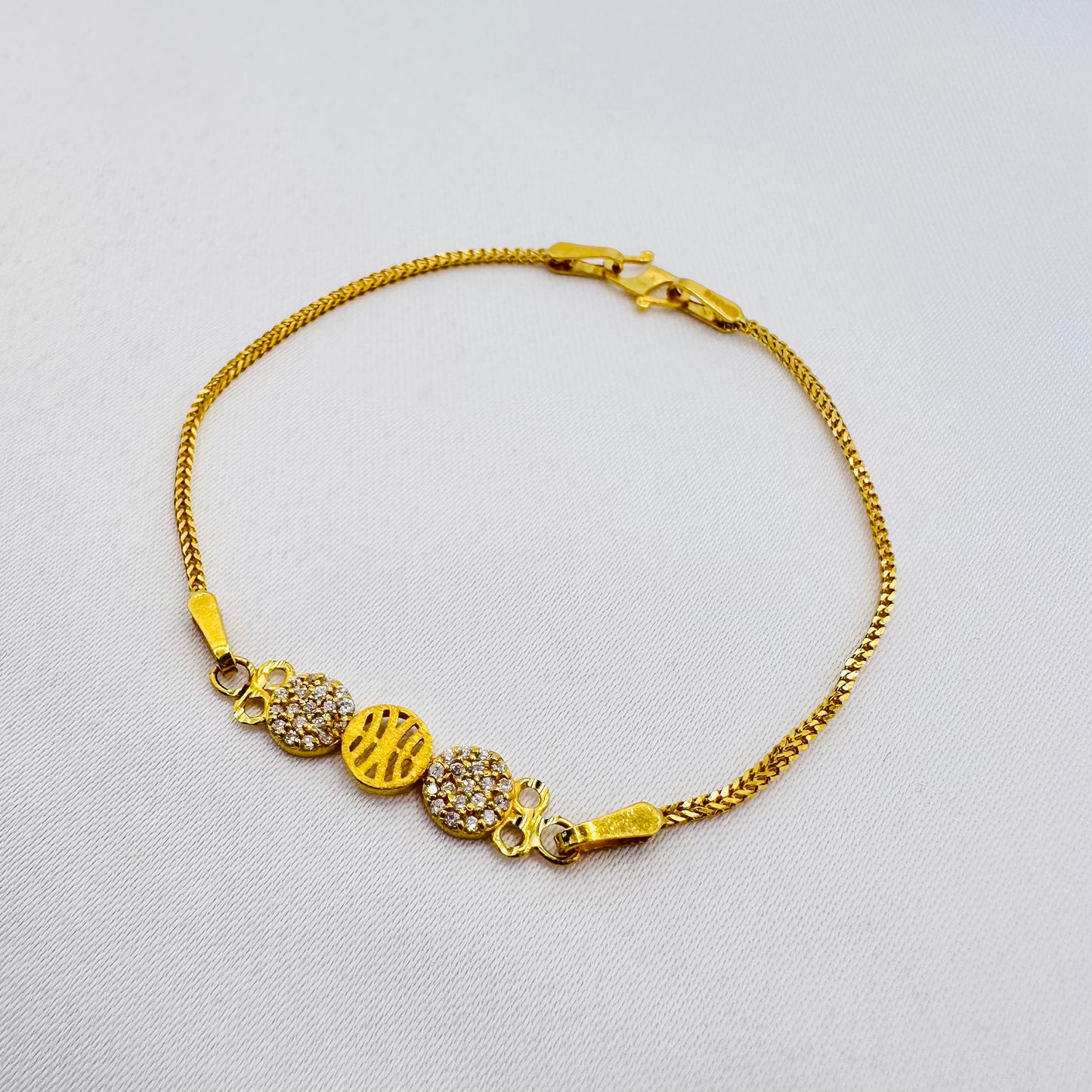 22k solid gold everyday bracelet