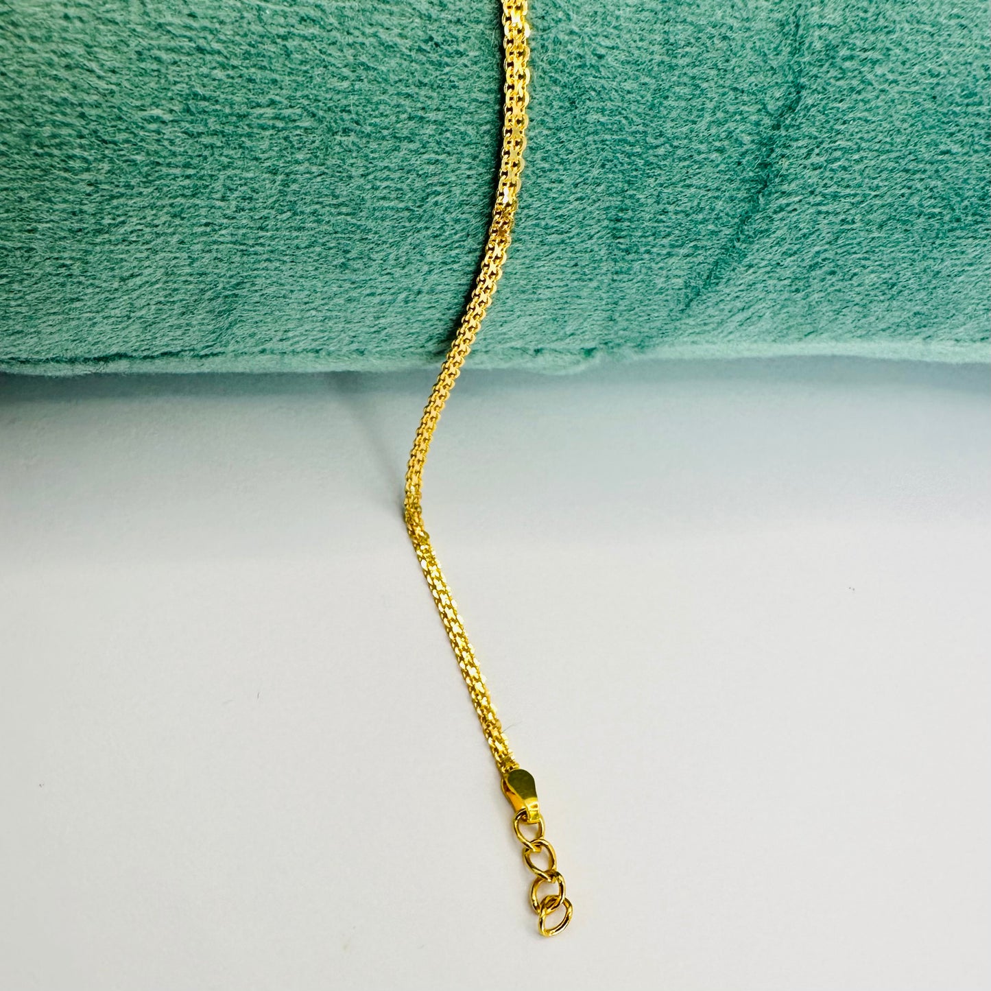 22k solid gold baby/toddlers bracelet
