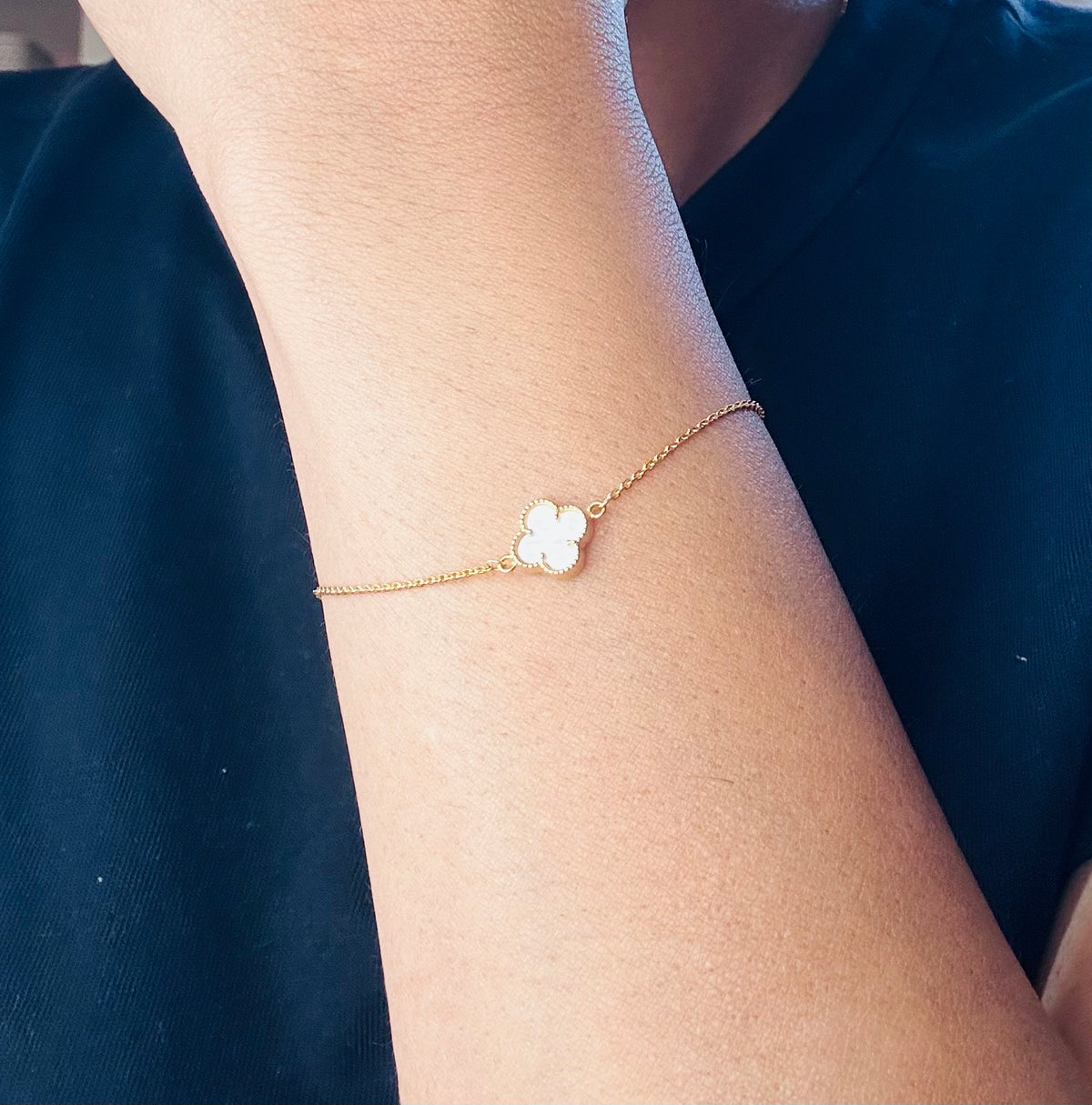 22k solid gold white clover bracelet