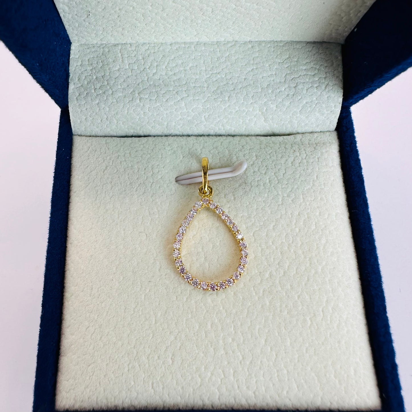 22k solid gold rain drop pendant only